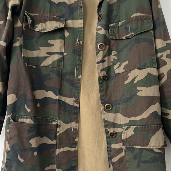 Camo Jacket - Picture 2 of 3